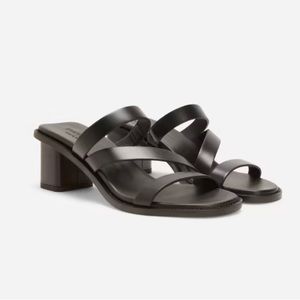Everlane Italian Leather Tourist Heel sz 7 black